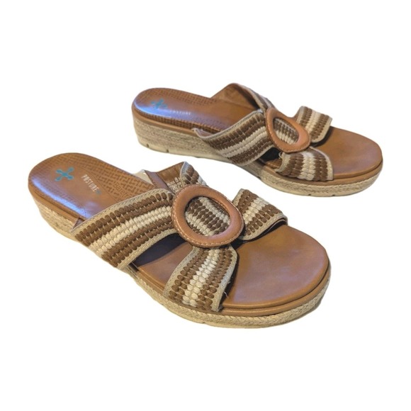 BareTraps Shoes - Baretraps Size 8 Bliss Posture Plus+ Slip-on Wedge Sandals Leather Brown Cream